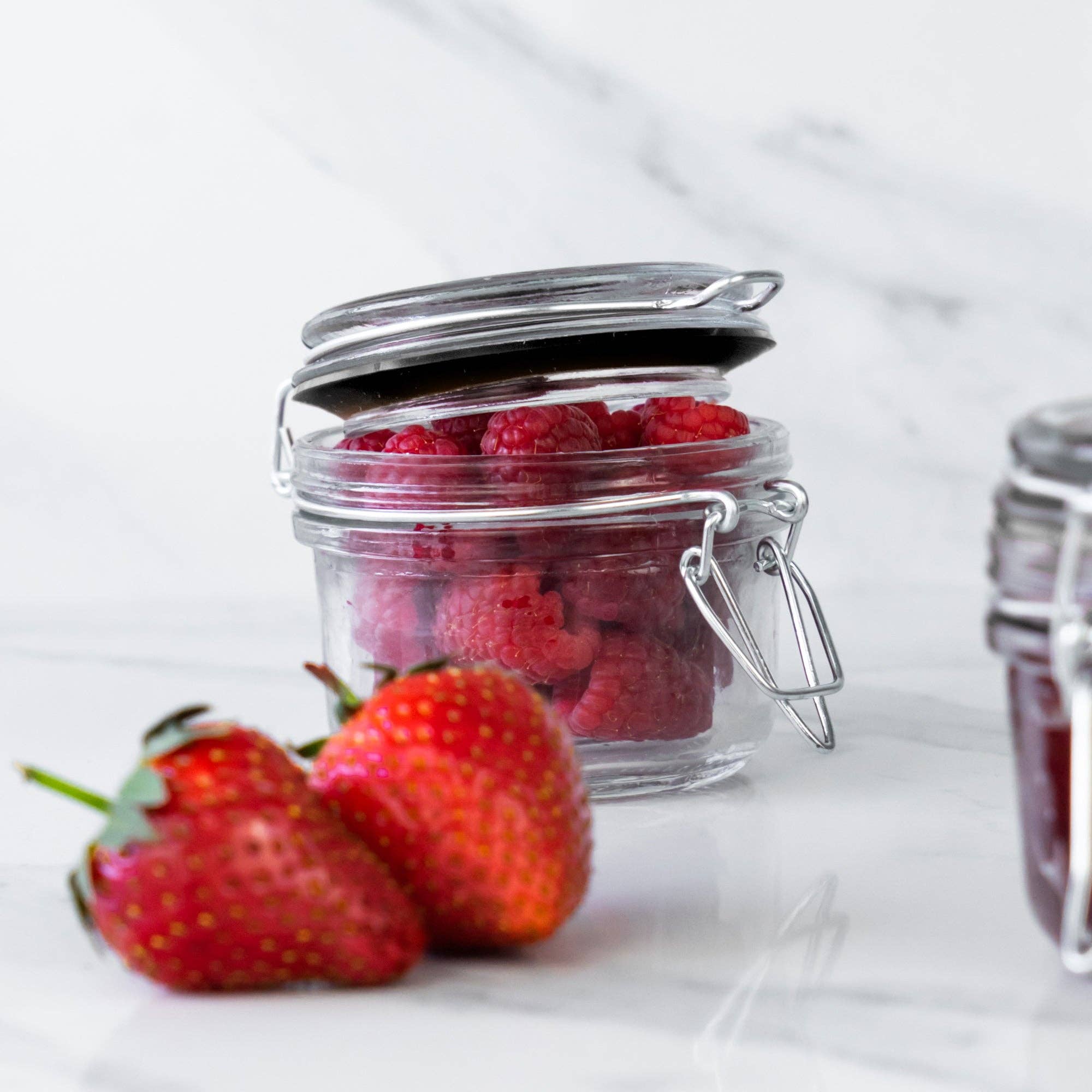 Rinkit Ltd – wholesale Jar – Argon Tableware Glass Storage Jar Seal - Black - Medium1