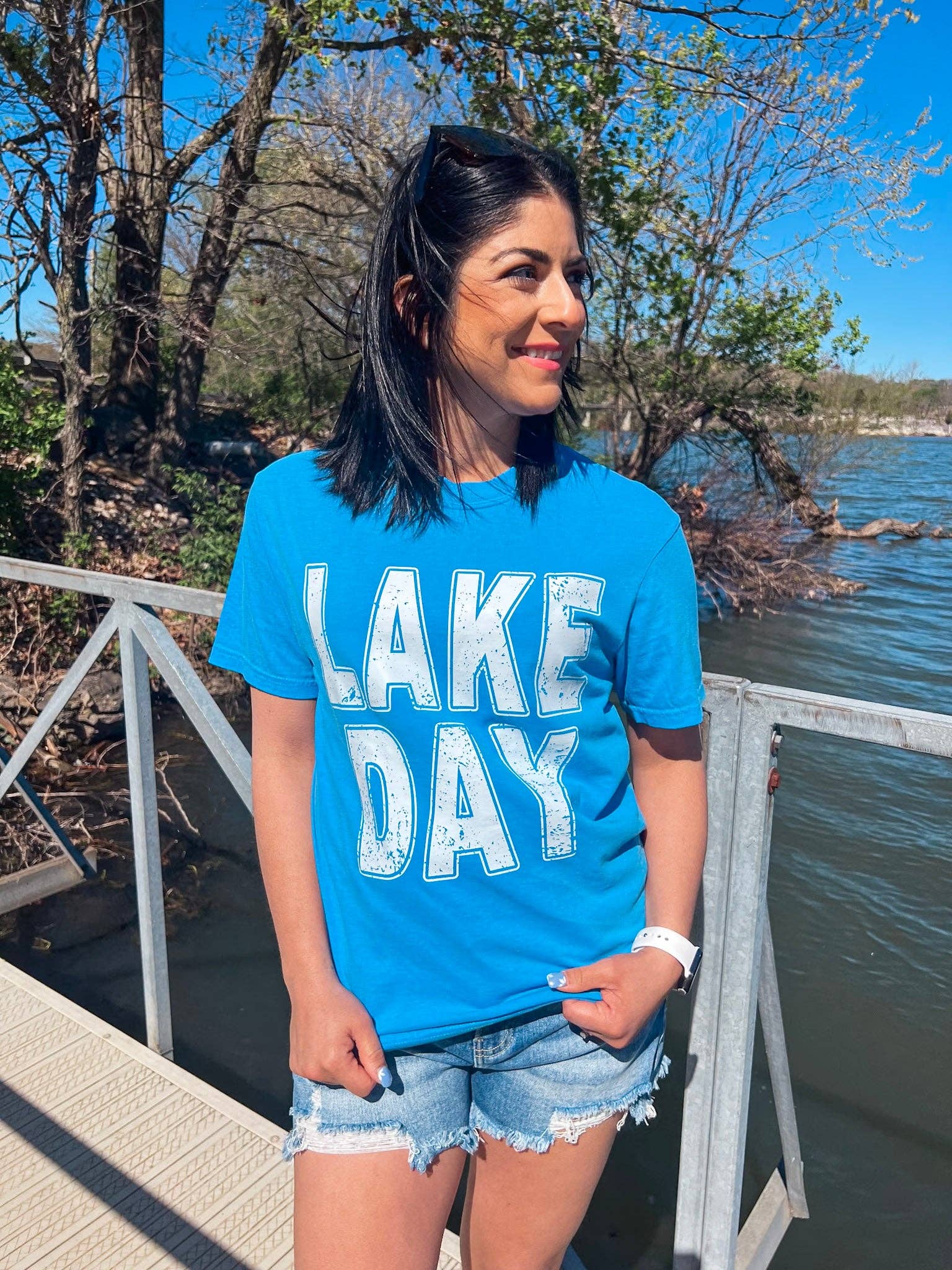 Southern Babe Wholesale - Wholesale Screen Printed T-Shirt - Women's - BRIGHT BLUE LAKE DAY TEE1