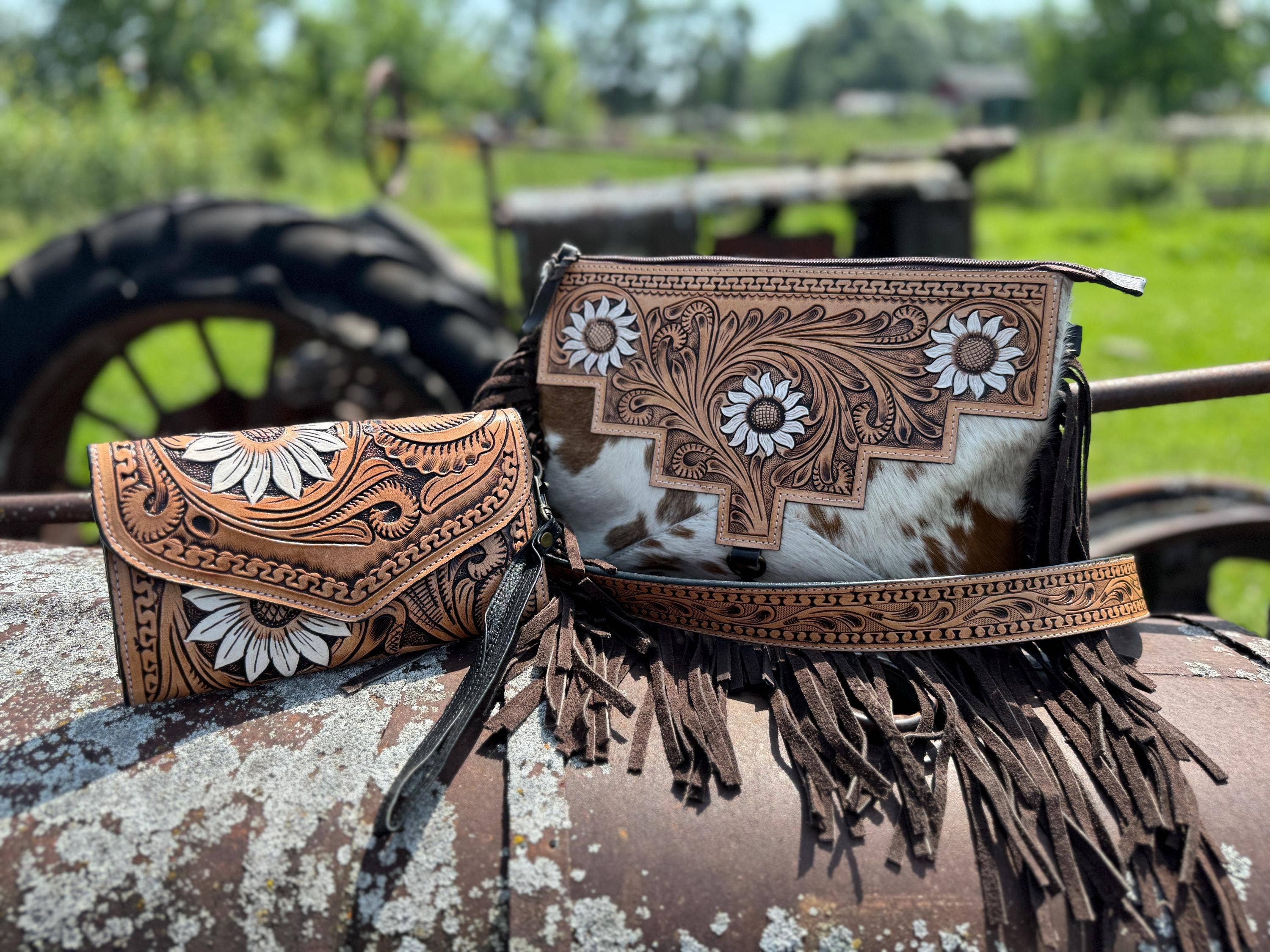 Double B Wild Rags - Wholesale Crossbody Bag - Women's - Genuine Western Cowhide Leather Purse and Clutch with white daisy floral painted details a Double B Wild Rags Exclusive0