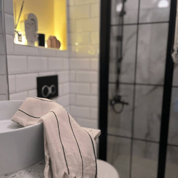 Patara Life - Wholesale Beach towel - "Kekova" premium linen towel3