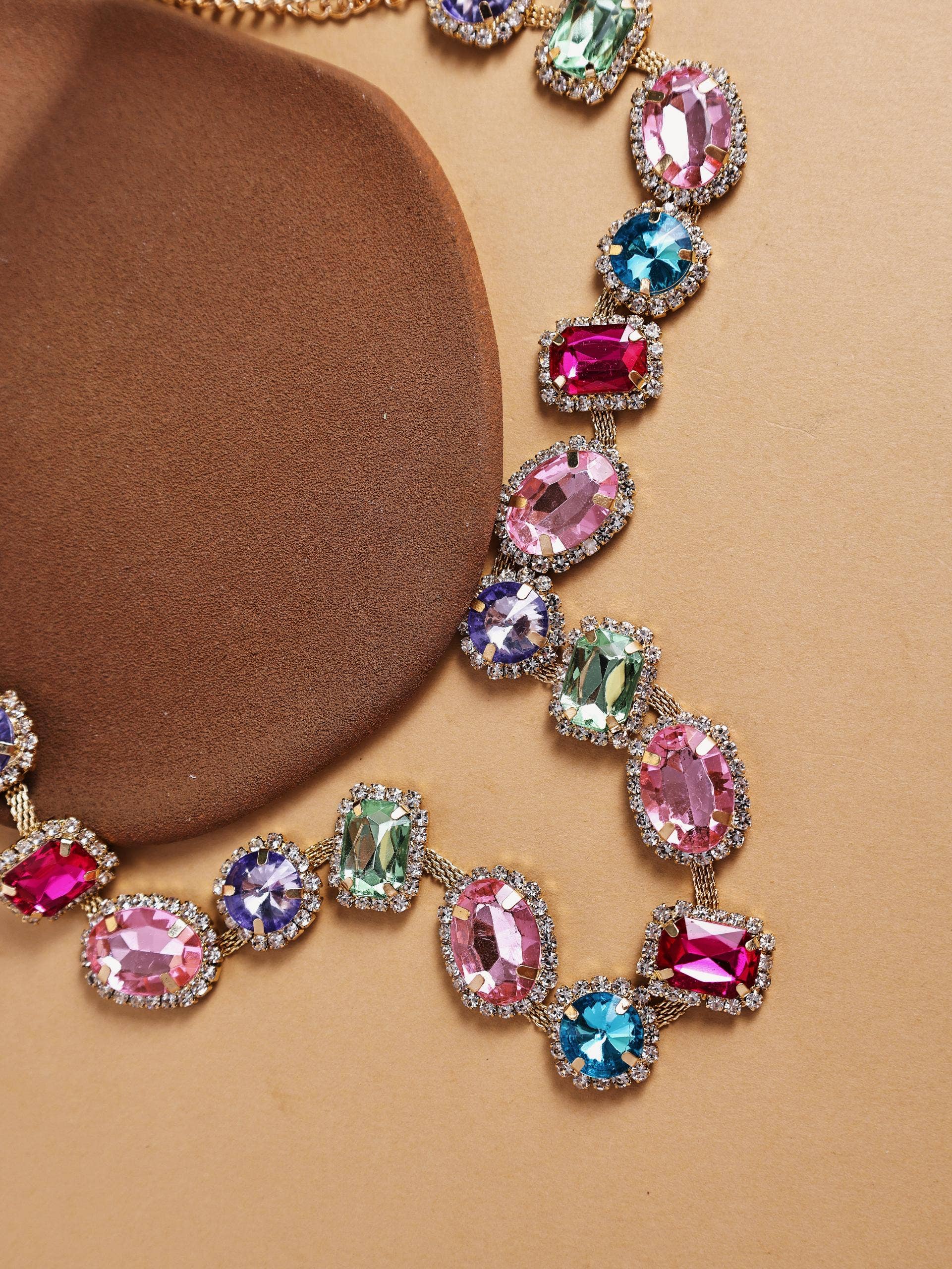 Revelari – wholesale Pendant/charm necklace – Luxury Multicolor Crystal Statement Necklace1