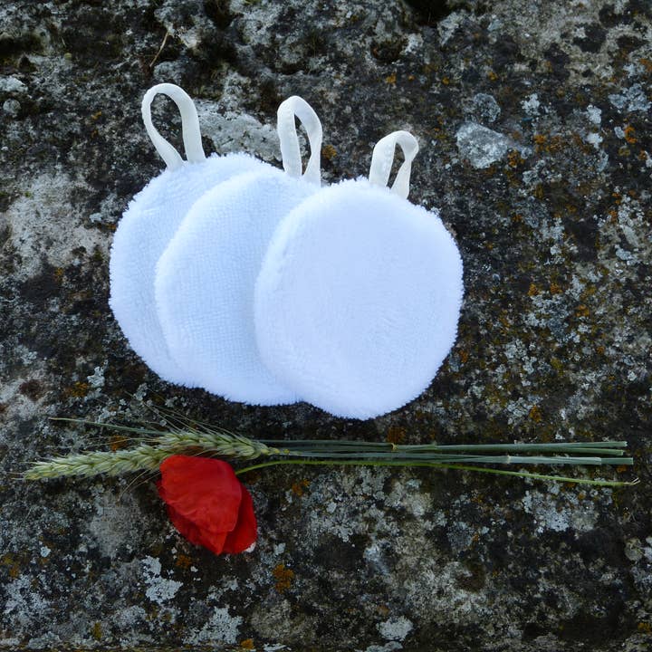 Maison Coquelicot - Wholesale Makeup Remover - Natural bamboo fiber makeup remover disc7