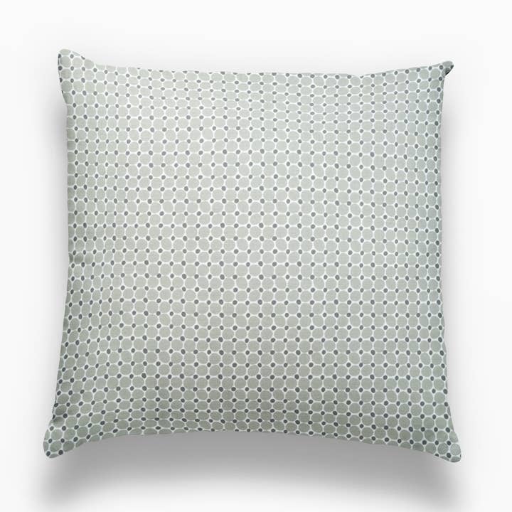 Kasseienkussen in Olijfgroen voor wholesale door Emily Daws