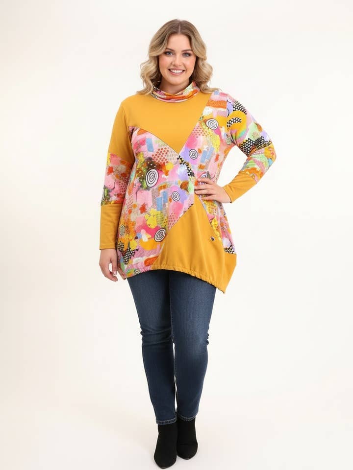 T-shirt grande taille col roulé imprimé jaune(T91756) pour la vente par Pomme Rouge Paris