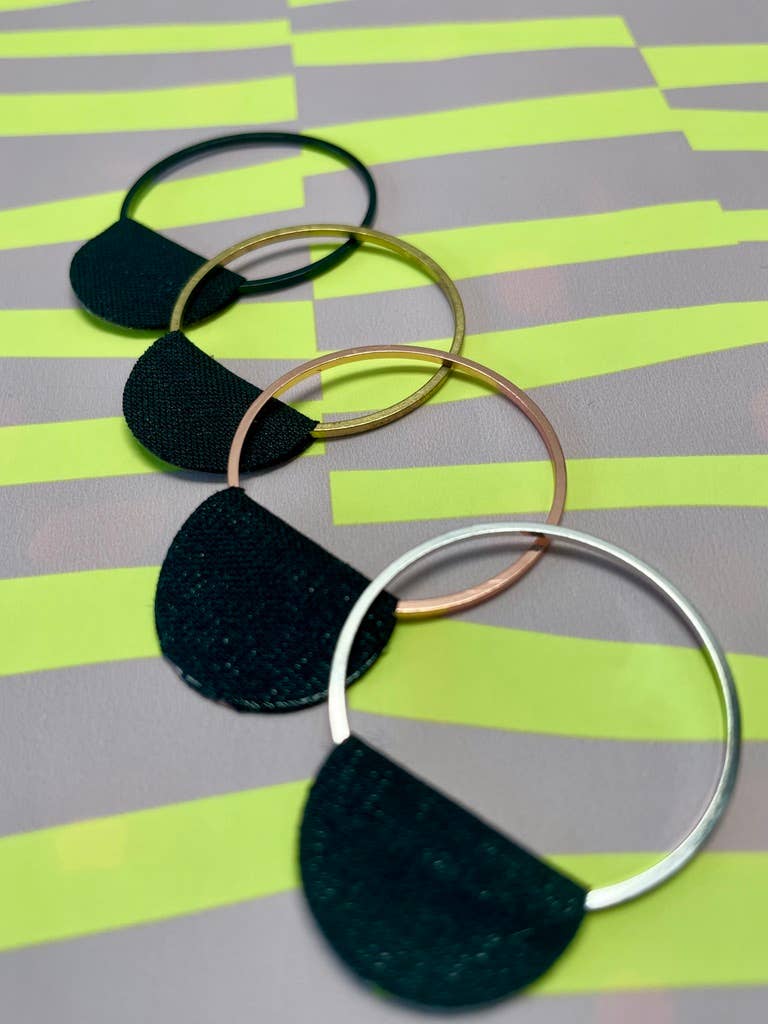 von Lani = Jewellry + Suncatchers - Wholesale Picture Frame - Picture Hangers Set of 3 🔵🔵🔵/frames/postcards 4