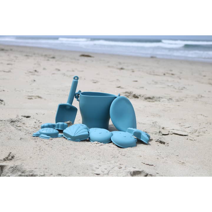 land of petite - Wholesale Beach/Pool Toy - Kids & Baby - 12 Piece Beach Bucket- Blue