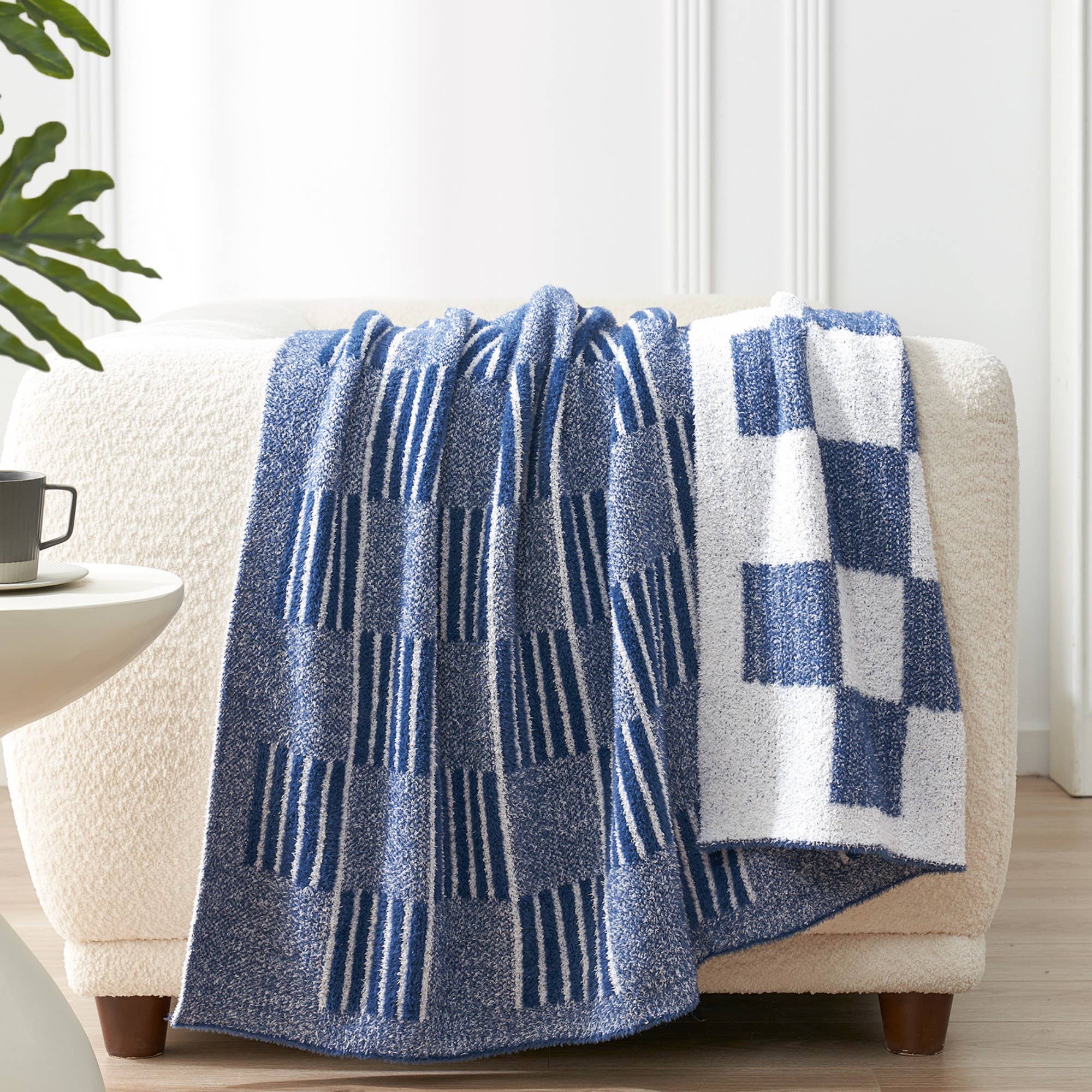 DreamValley - Wholesale Throw Blanket - SS Striped Checkered Throw Blanket 50x60 inches6