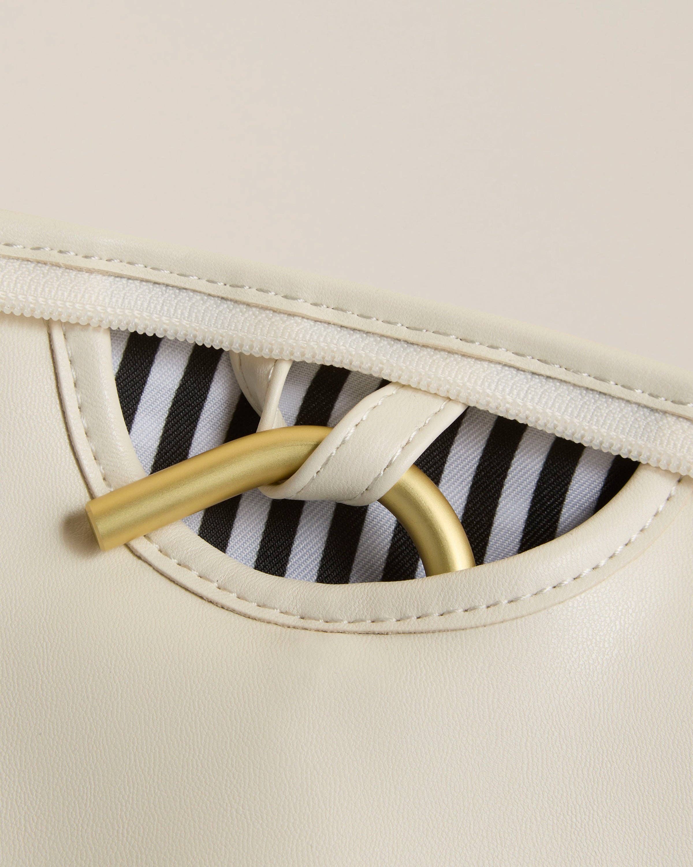 Hudson + Bleecker - Wholesale Garment Bag - Unisex - Bon Voyage Garment Bag - Ecru3