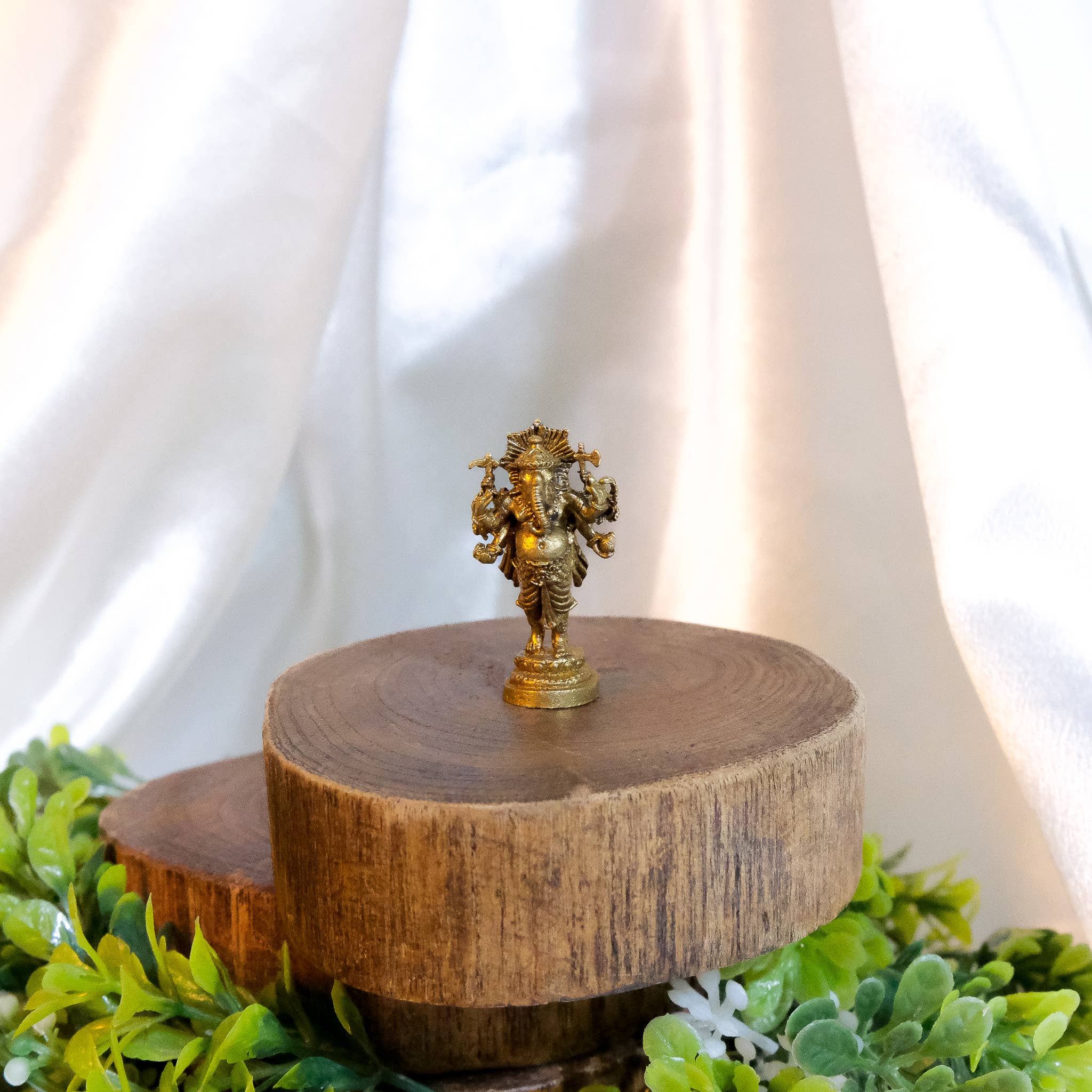 Karma Nepal Crafts - Wholesale Decorative Figurine - Handmade Ganesh Metal Statue2