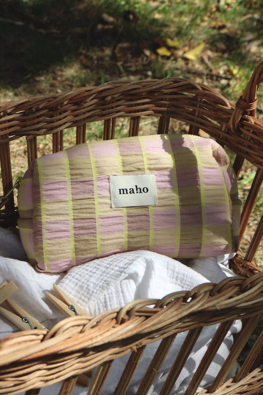 Maho - Wholesale Toiletry Bag - Women's - Claudia Seersucker3
