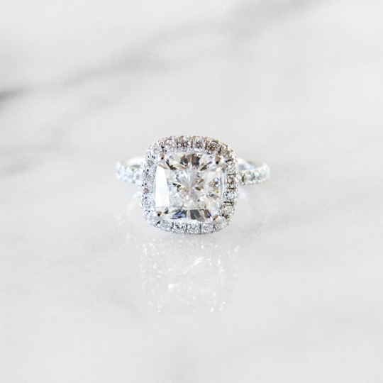 Kimiya Designs – Engroshandel Forlovelsesring – Skræddersyet forlovelsesring0