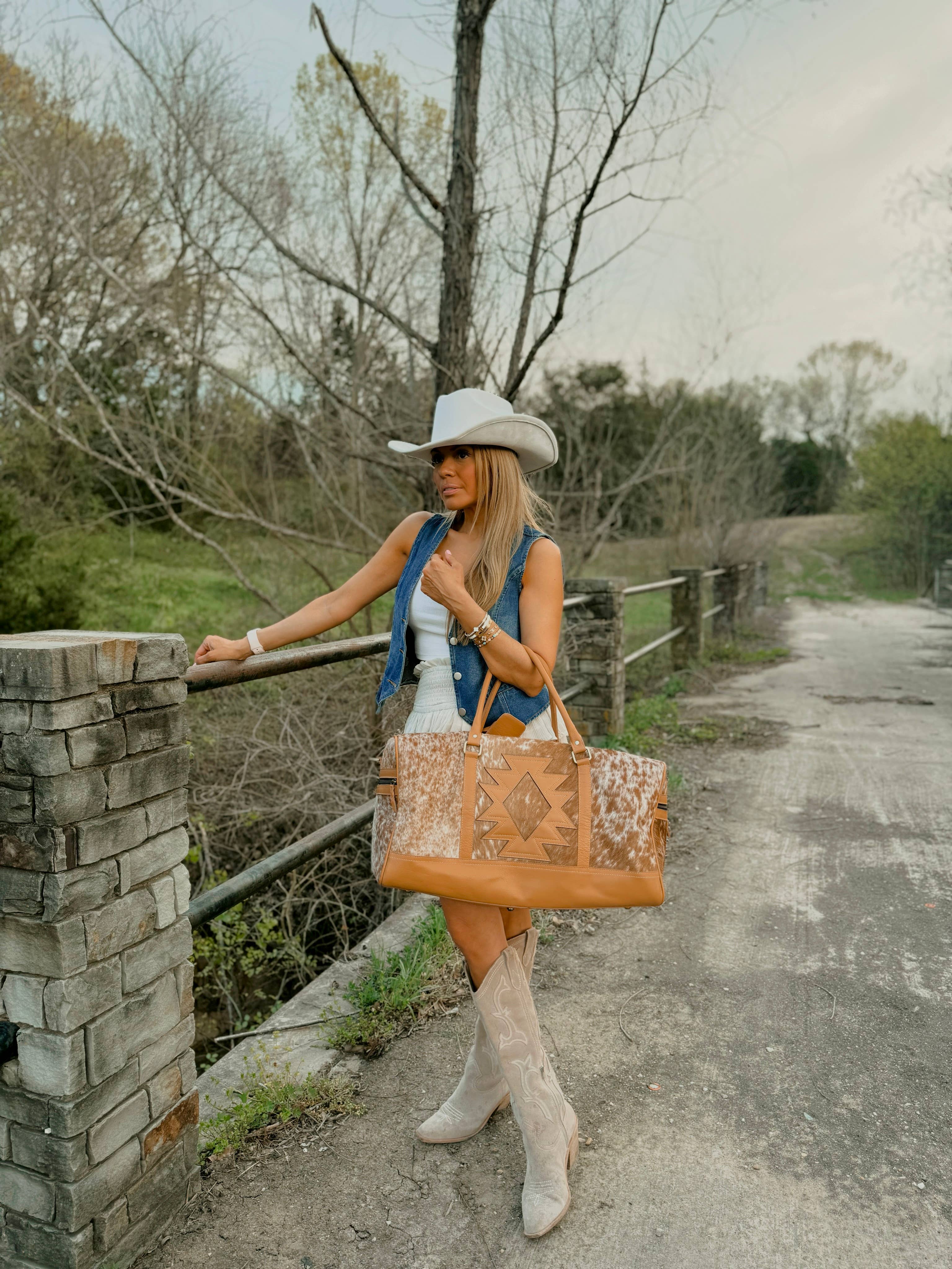 Boho Ranch Shop - Wholesale Weekender Bag - Women's - AZTEC TRAVEL DUFFLE leather hair on cowhide travel bag9