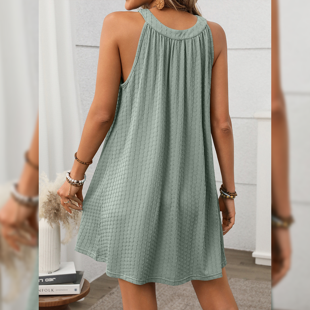 UNISHE - Wholesale Jurk - Dames - Effen Kleur Ronde Hals Halter Losse Mouwloze Jurk MD18211