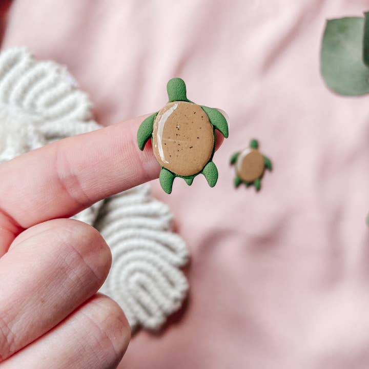 ClayWithA - Wholesale Stud/Post Earrings - Turtle Studs3