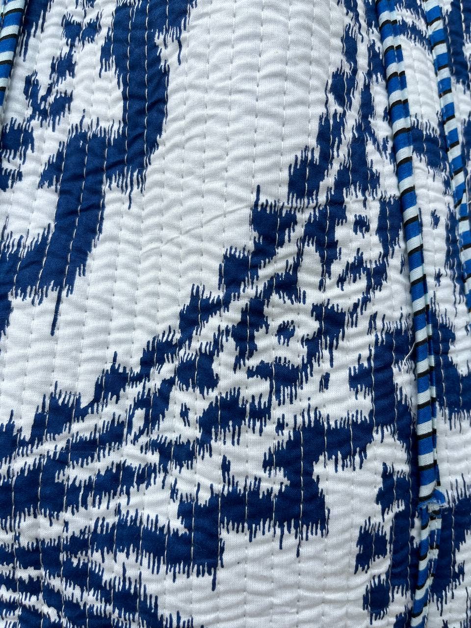 bhavnas boutique - Vente Tote bag – femme - Sac imprimé à la main Sac en coton blanc Sac à bandoulière rembourré2