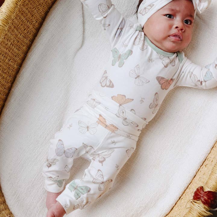 Copper Pearl - Wholesale Bodysuit (Non-Footed) - Baby - Long Sleeve Bodysuit - Luna1