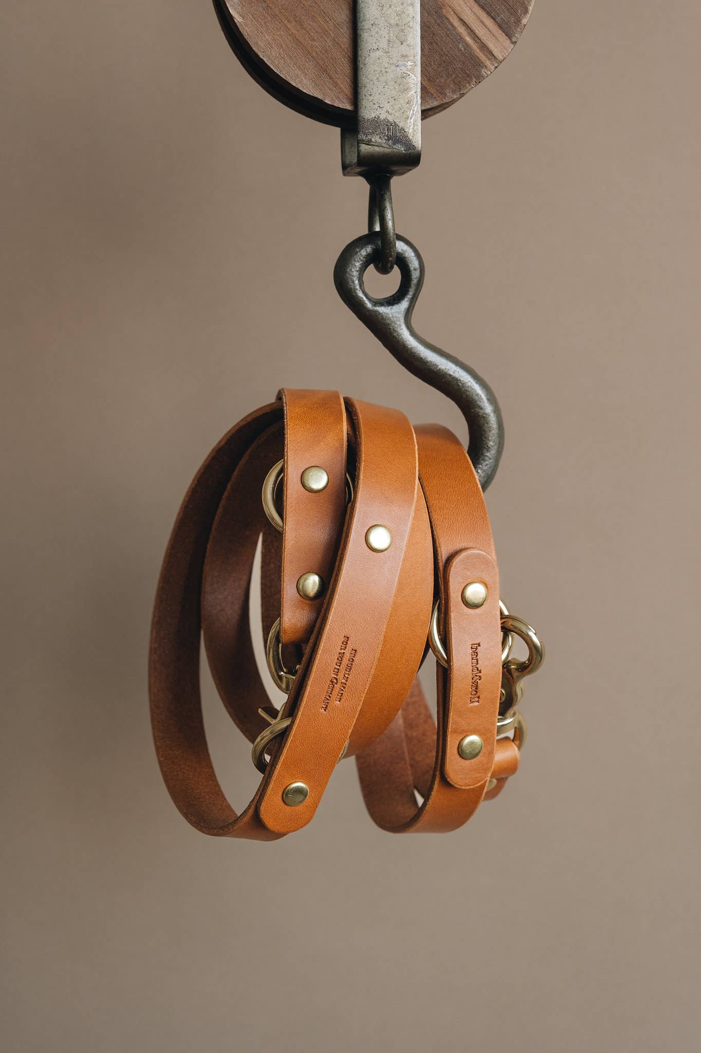 BAND&ROLL – trela - Cão por atacado – Guia de couro para cachorro para usar transpassado no corpo15