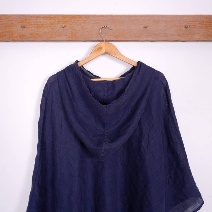 NorraVilla - Wholesale Poncho - Women's - Summer linen poncho - with a hood - Natural10