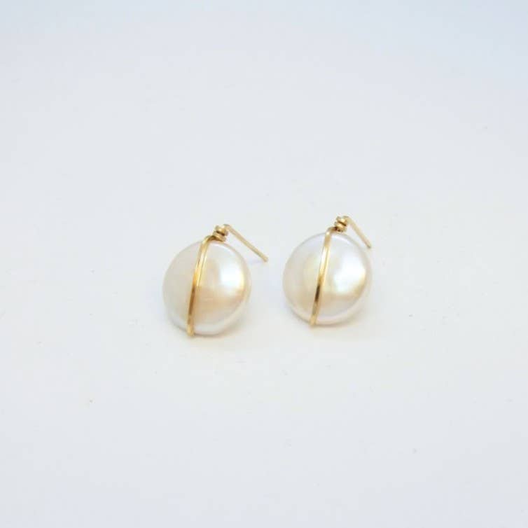 J. Mills Studio - Vente Clous d'oreille - Boucles d'oreilles clous en perles de culture d'eau douce, 2 options1