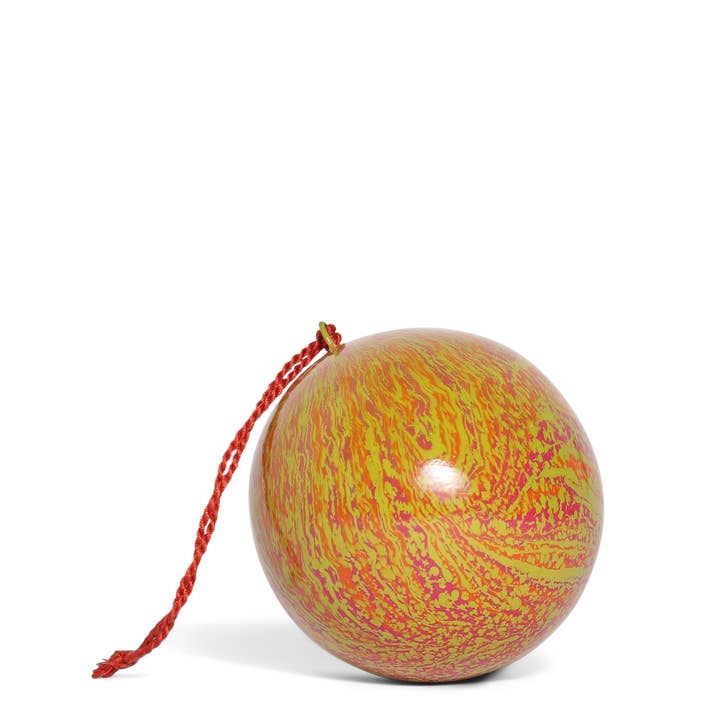 Marble Papier-Mâché Bauble Green, 7cm for wholesale by studio THIE