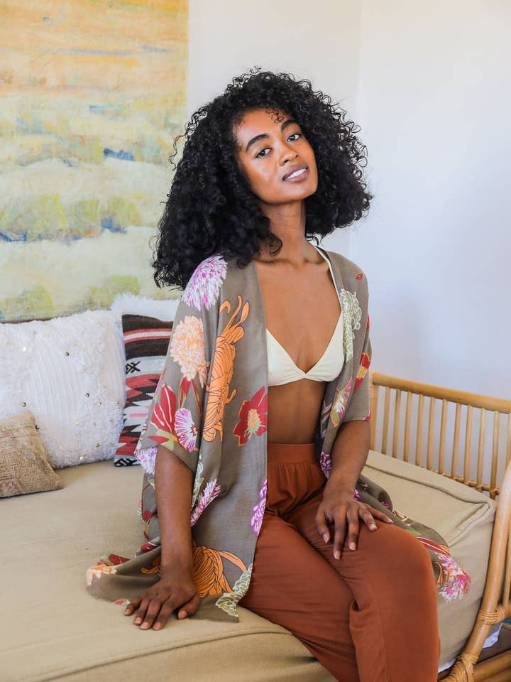 Bestselling Floral Motif Kimono for Summer Festivals 🌼 for wholesale by Leto Accessories