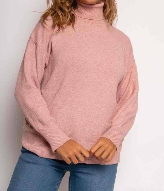 LÉA & LUC – wholesale Knitted jumper – Women′s – Turtleneck sweater with pockets REF. 003026