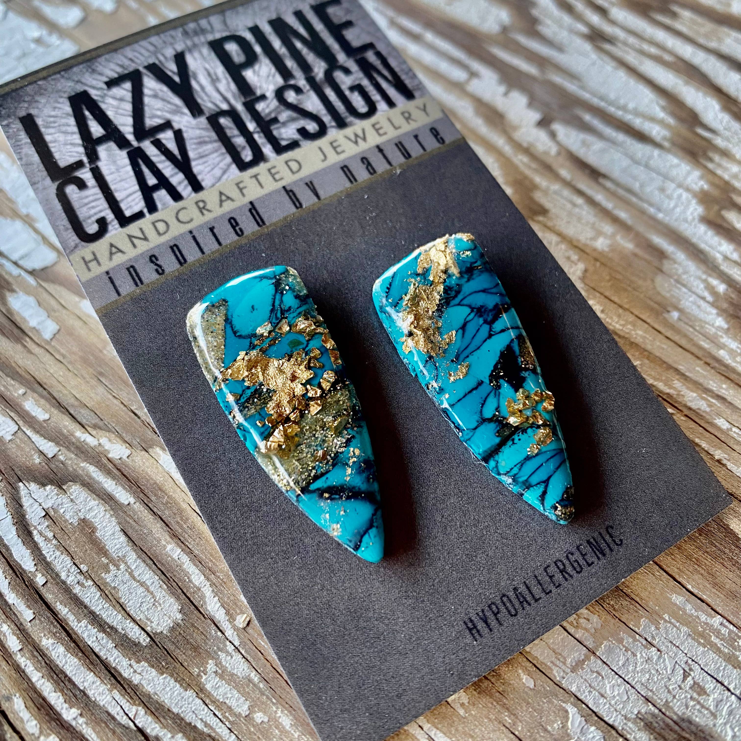A Quilt Store Made of Polymer Clay - Lazy Girl Designs