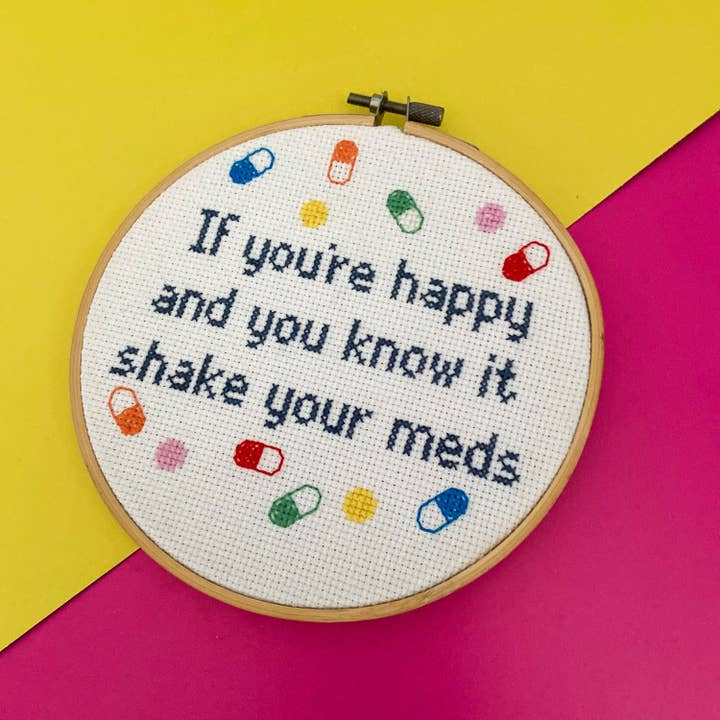 Curious Twist - Wholesale Doe-het-zelf-knutselset - Schud je medicijnen - Kruissteekkit2