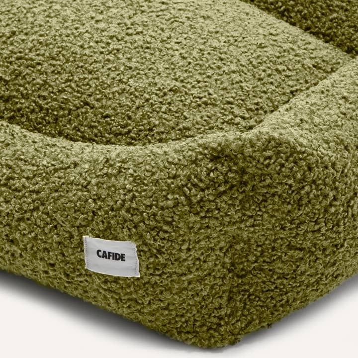 CAFIDE - Wholesale Pet Bed - Dog - Green Sheep Dog Bed, Snozy2