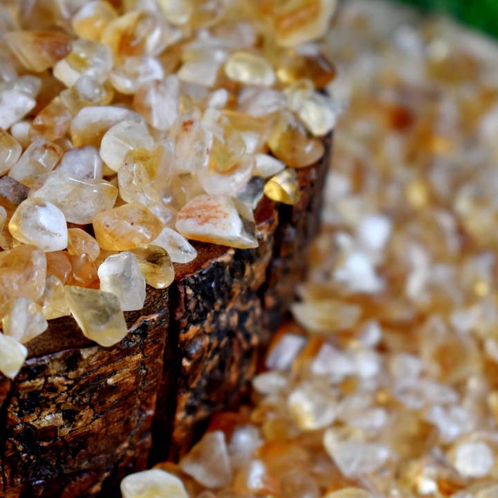 Soothing Crystals – Engroshandel Spirituelle sten og krystaller – Helbredende ædelstensstykker | Citrin | Rå krystalstykker