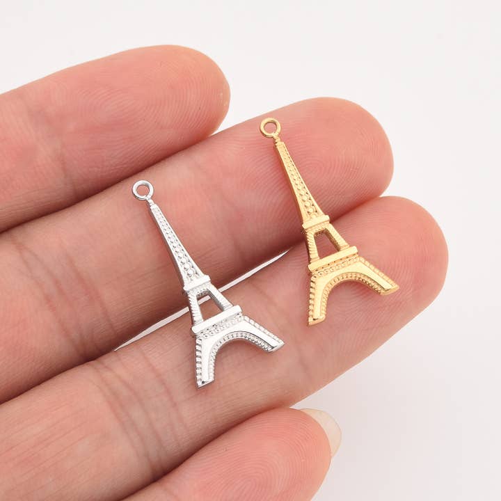 Colgante de Torre Eiffel de Acero Inoxidable Relleno de Oro, SCP038 para venta al por mayor de findings4uGem