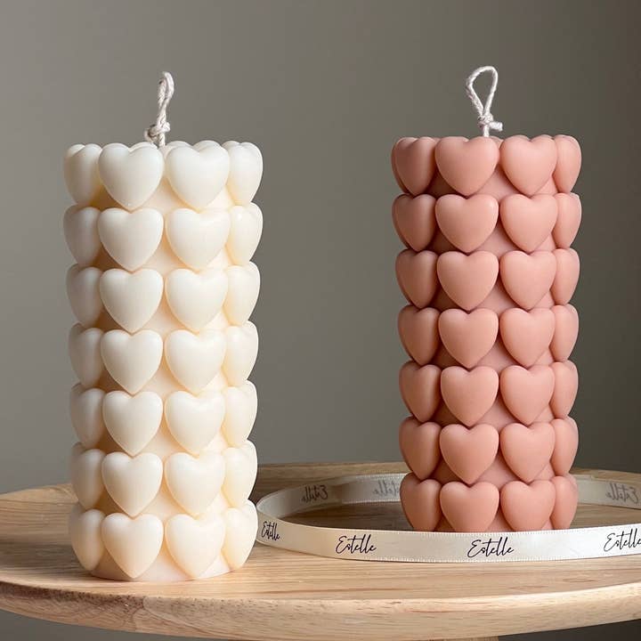 Vela de Soja en Forma de Pilar de Corazón | Decoración Escultural para el Hogar para venta al por mayor de Estelle Studio