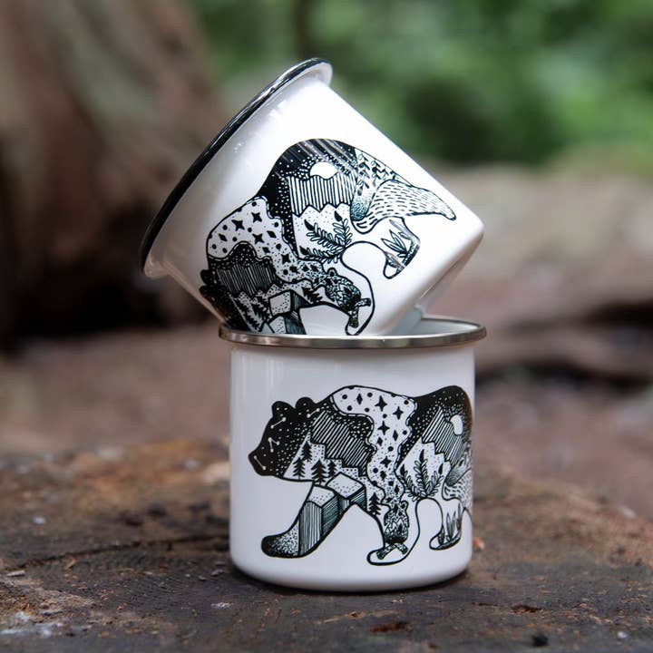 Roaming Bear, tasse de camping pour la vente par Mountain Mornings