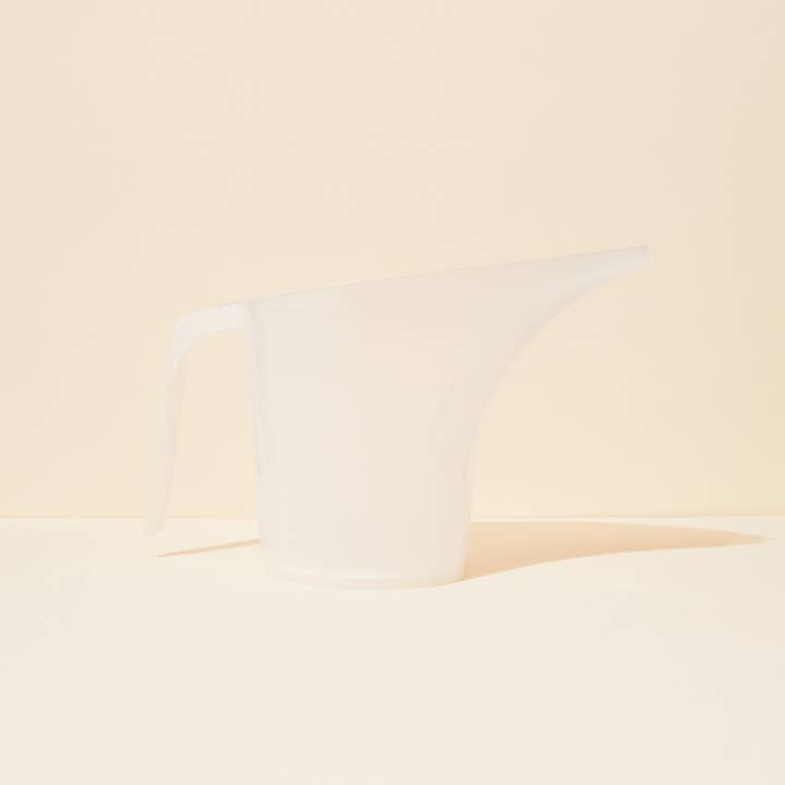 makesy - Wholesale Pitcher - 2lb plastic pouring pitcher
