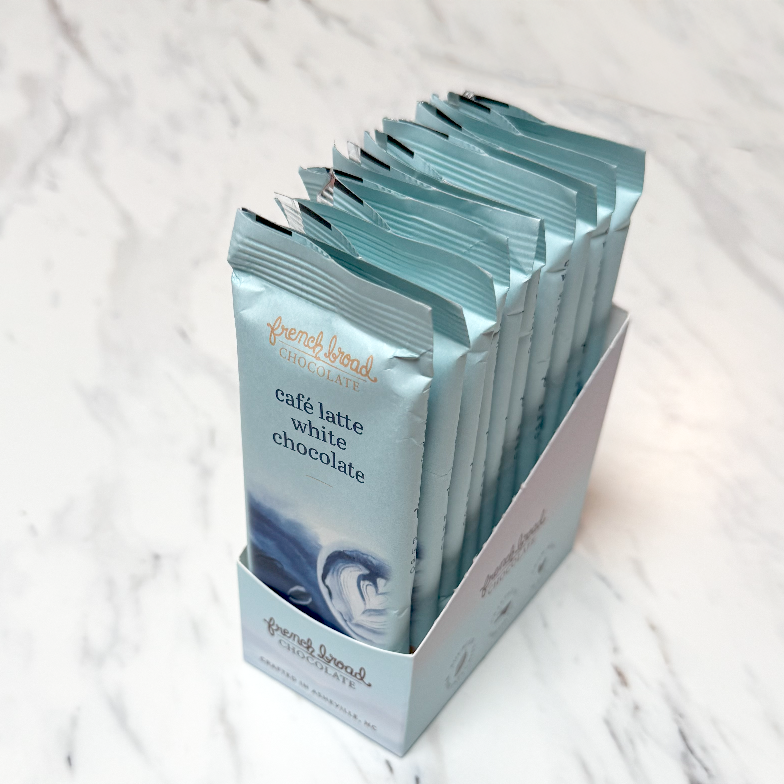 French Broad Chocolate - Wholesale Chocolate Bar - Dark Milk with Sea Salt Chocolate 53% - 28g1