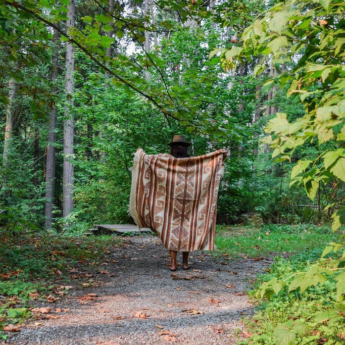 Wylde Brigade – wholesale Throw blanket – Jalapa Wool Blanket13