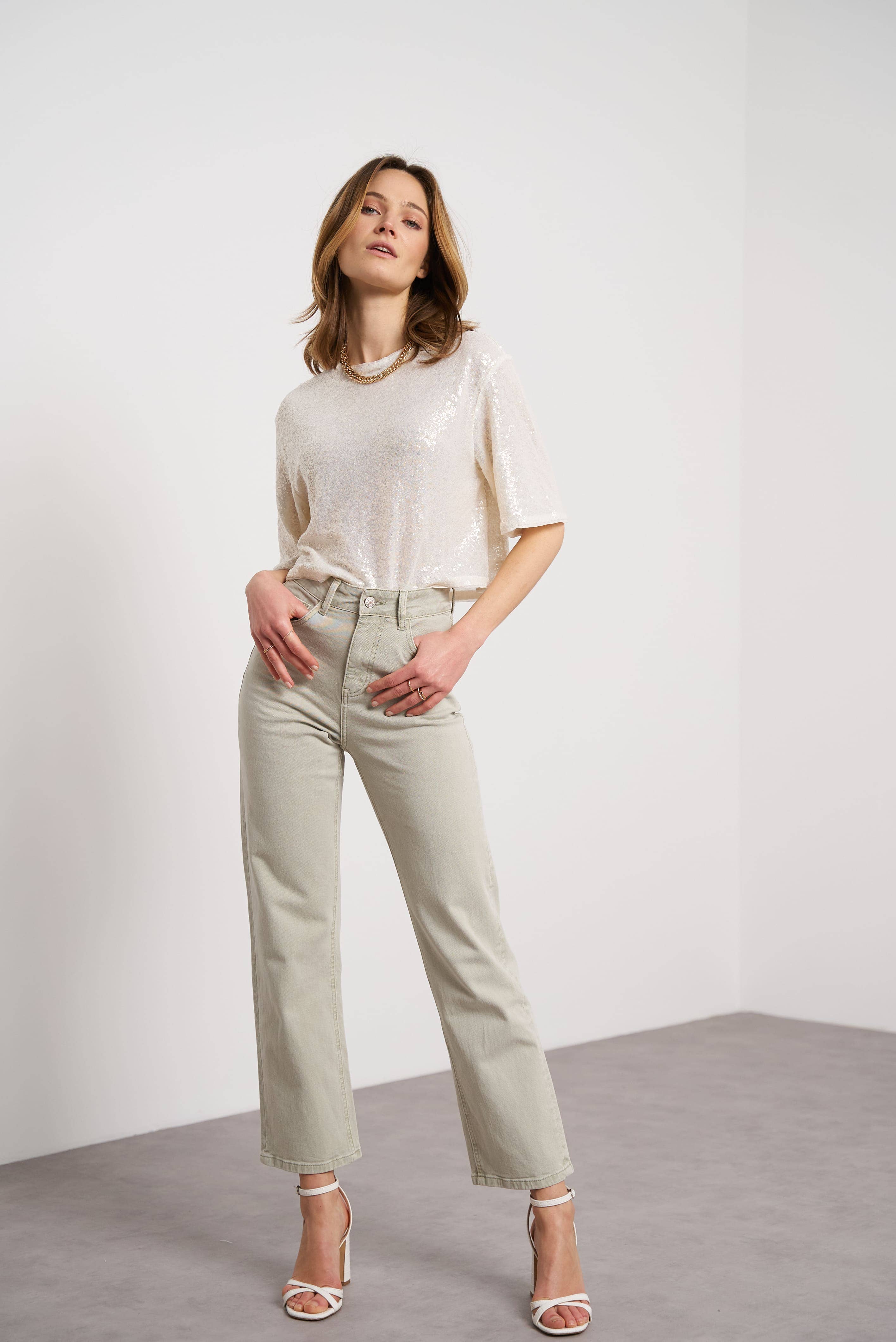 Oraije Paris – Großhandel Jeans – Damen – Solange gerade geschnittene Jeans9