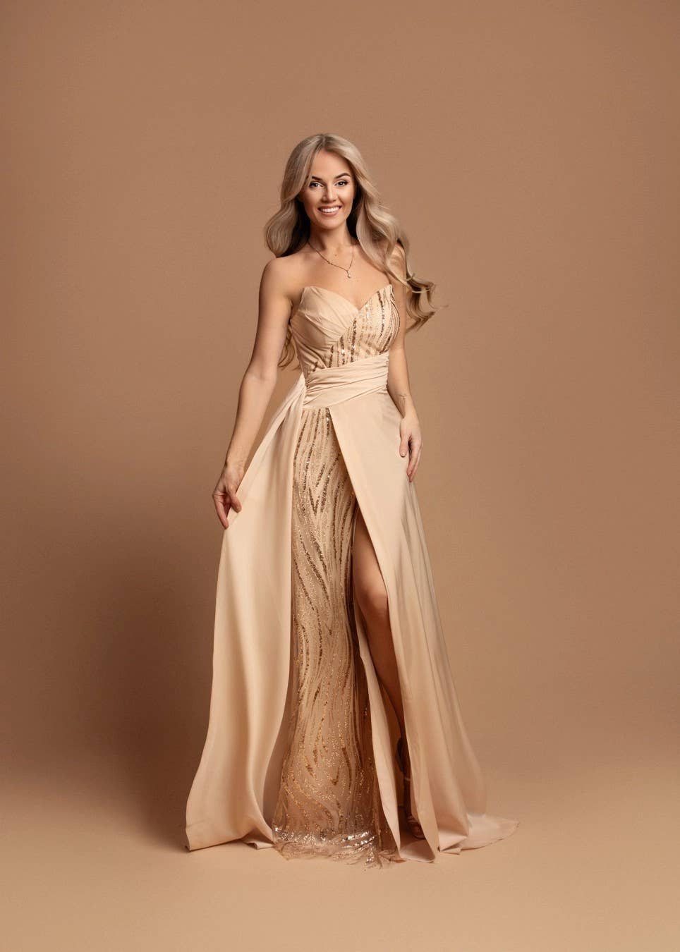 Eva & Lola - Epsilonn – wholesale Klänning - Dam – HM2472 - Elegant långklänning8