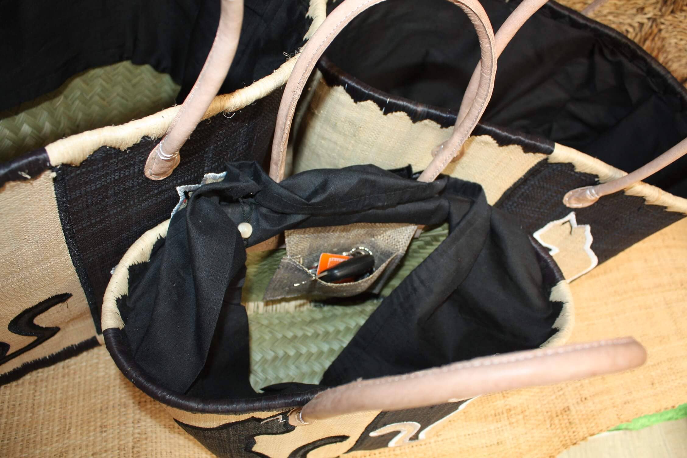 Boutique Huléti - Wholesale Beach Bag - BLACK basket embroidered with CAT design - Long Handle Bag - Market, shopping, beach tote - 3 SIZES -5