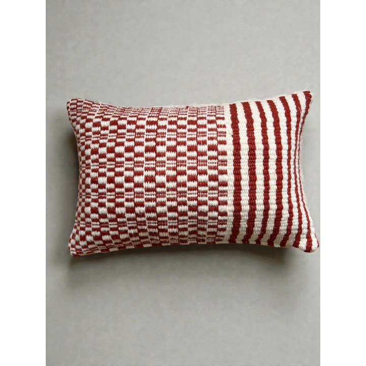 Heritage Line pude - rød - 40 x 60 cm for engroshandel hos LEY!