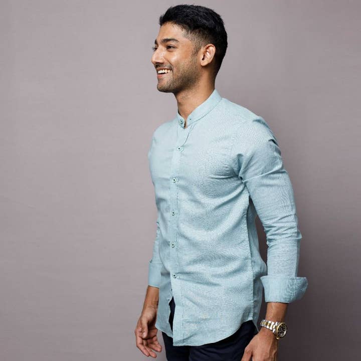 Stripes & Checks Inc - Wholesale Button Down Shirt - Men's - Light Green Linen Nehru Shirt1