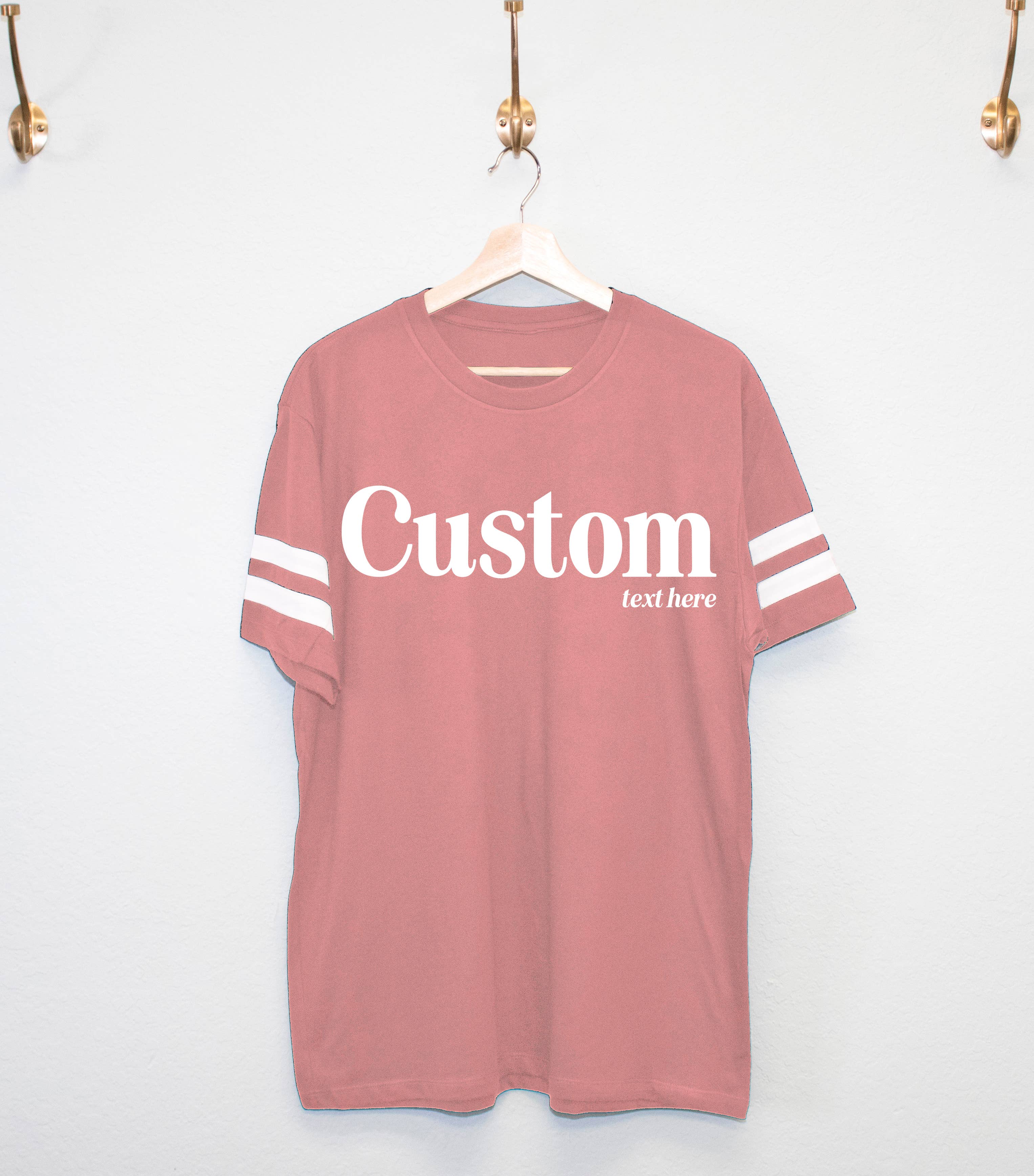 Nobullwoman Apparel - Vente T-shirt sérigraphié – unisexe - T-shirts unisexes VARSITY PERSONNALISÉS, Votre Équipe, École, Ville11