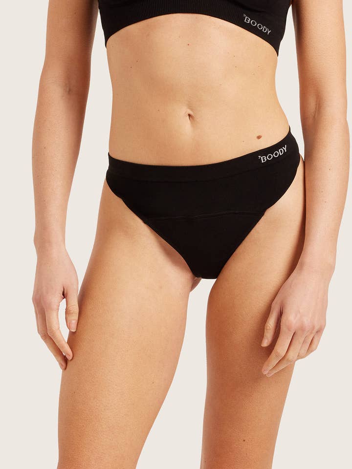 A prueba de periodos y fugas - Tanga - Ligero - Negro para venta al por mayor de BOODY UK LTD