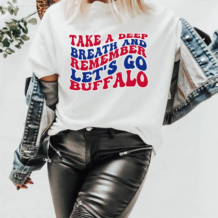 Buffalo Take a Deep Breath Unisex T-shirt för wholesale av Into The Desert
