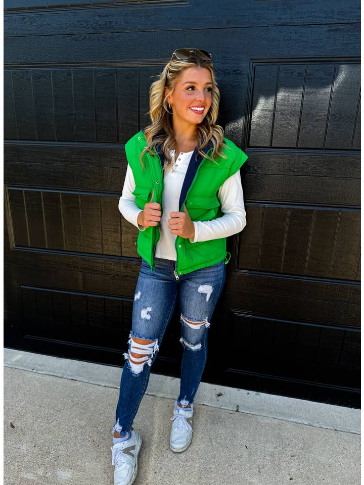 BLAKELEY - Wholesale Outerwear Vest - Women's - MADDOX REVERSIBLE PUFFER VEST4