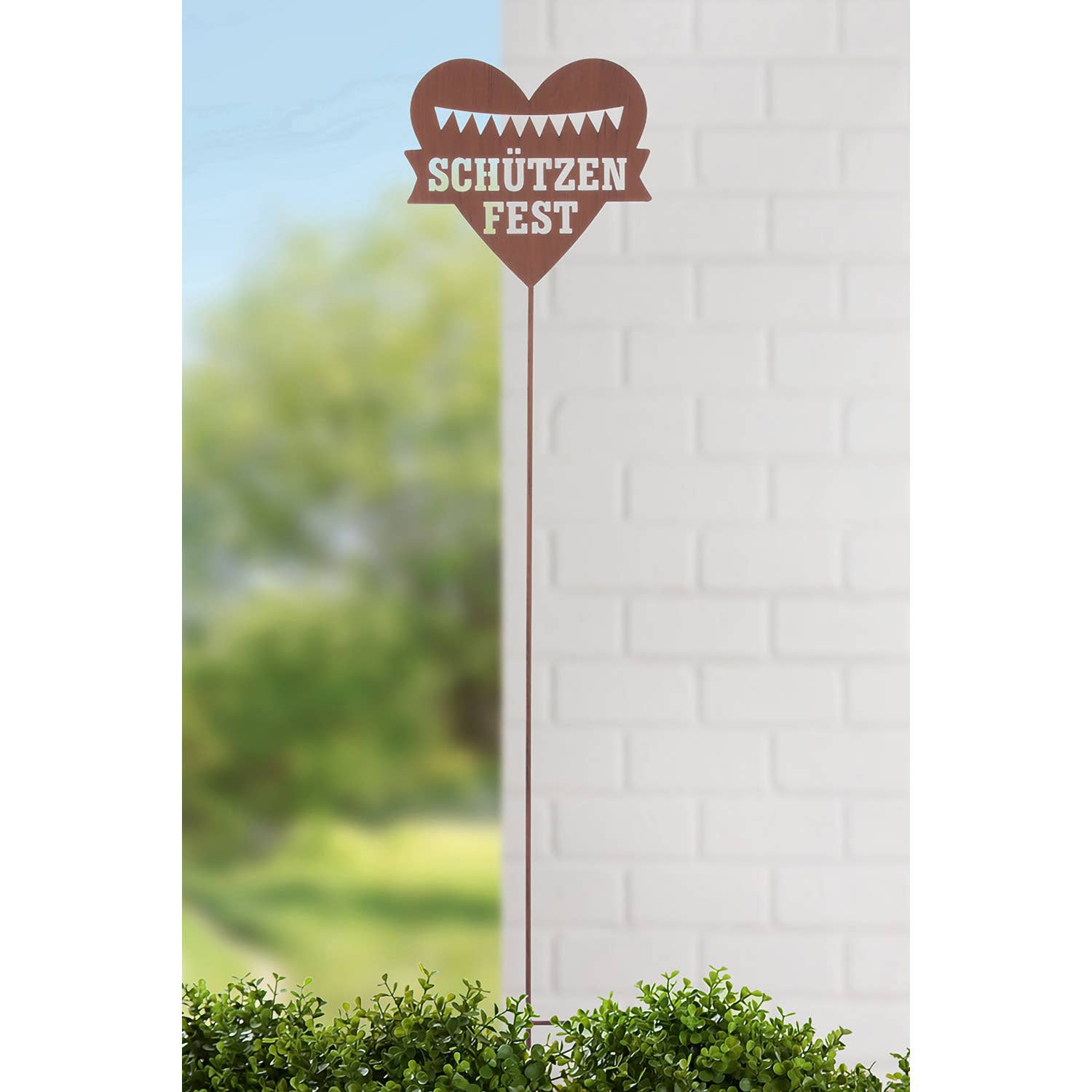 Gilde Handwerk Macrander GmbH & Co. KG - Wholesale Outdoor Ornament/Decor - Gartenstecker Herz Schützenfest H.98 cm1