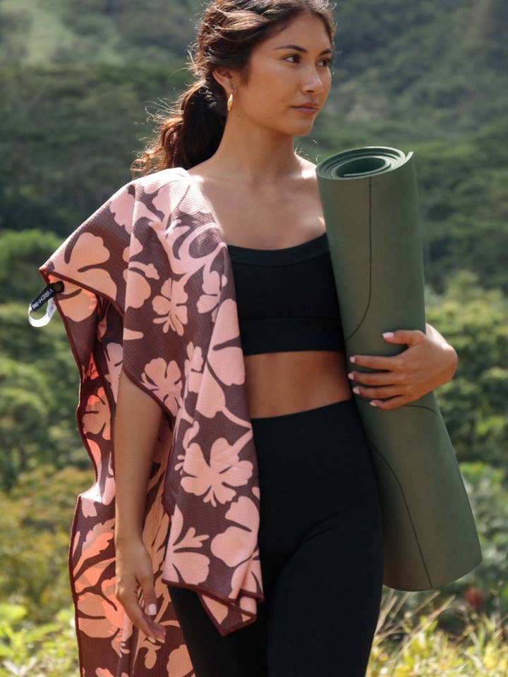 Beach/Yoga Towel - Yireh Vintage Hibiscus for wholesale by Tag Aloha Co.