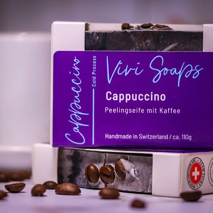 Savon exfoliant artisanal Cappuccino au café pour la vente par ViviSoaps