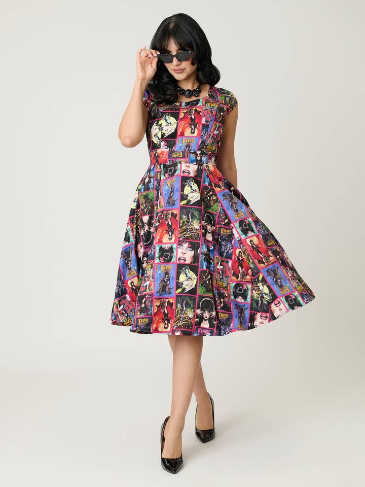Elvira x Magnolia Place Comics Swing Jurk voor wholesale door Unique Vintage
