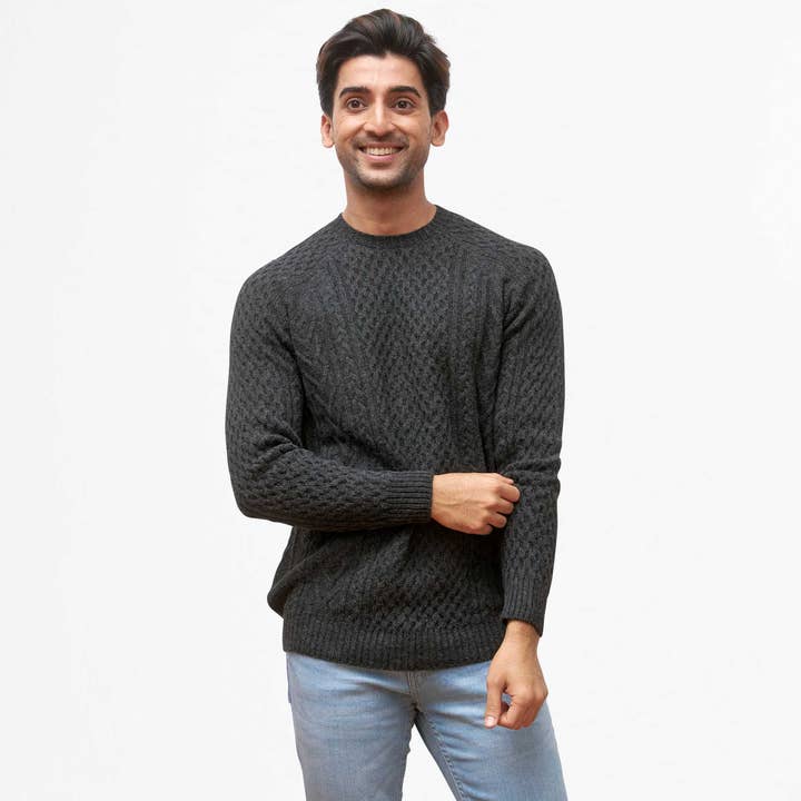 Oliver Charles - Wholesale Knit Sweater - Women's - 100% Yak Wool Cable Knit2